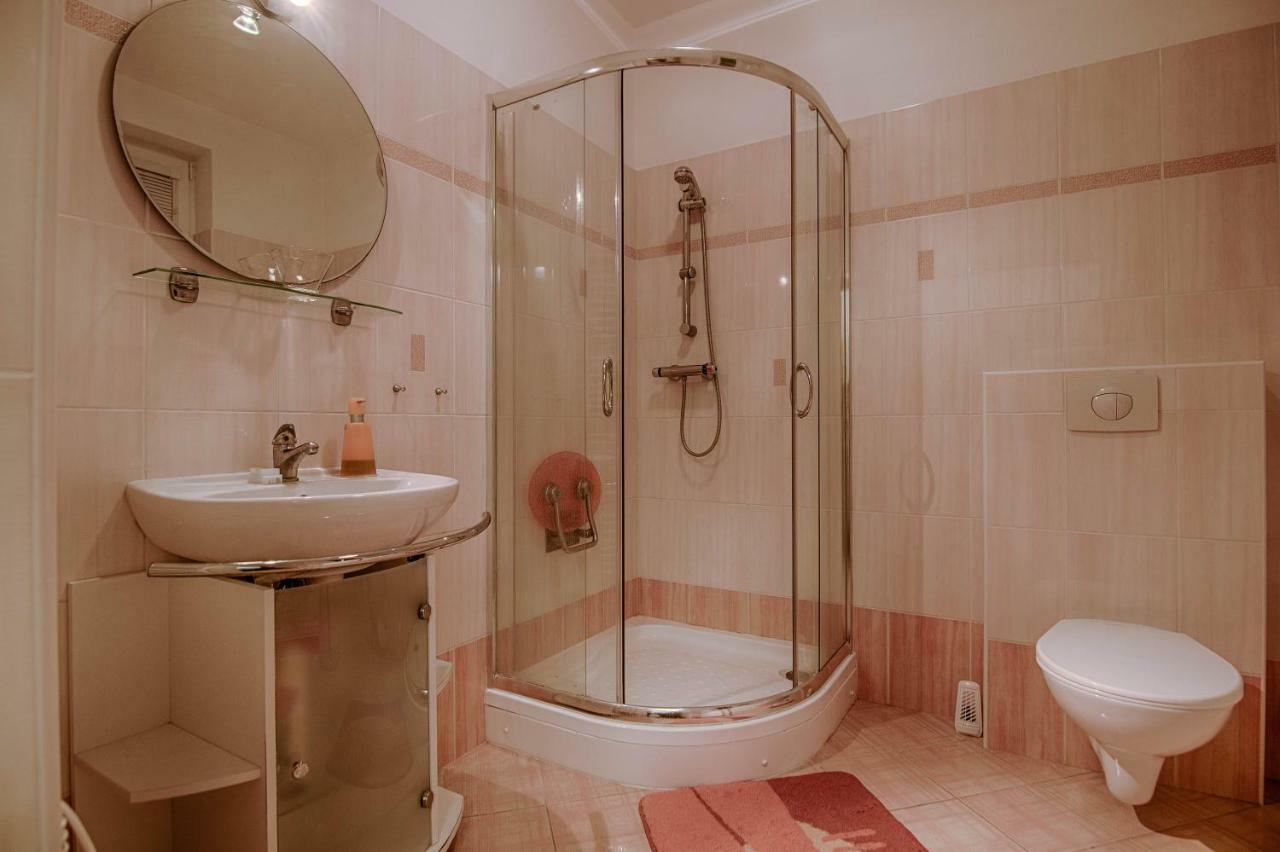 Pod Svatym Kopeckem Apartment มิคูลอฟ ภายนอก รูปภาพ